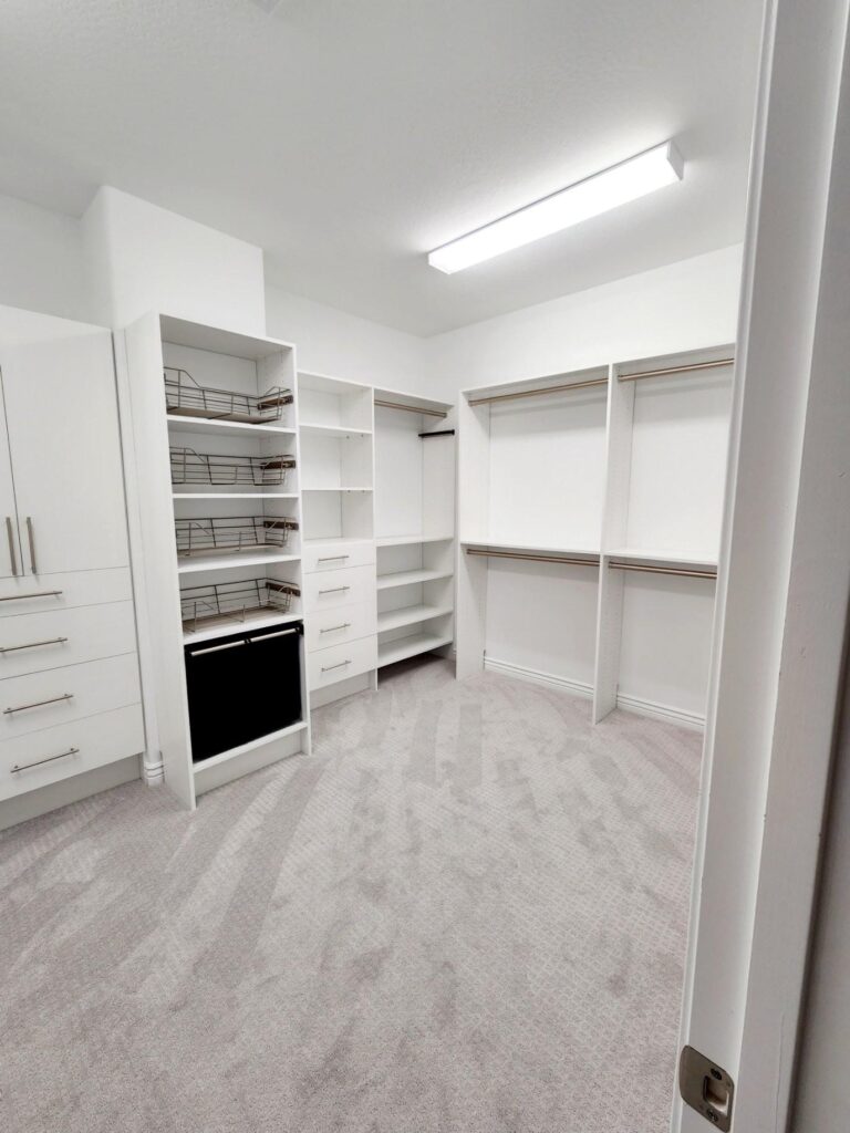 home service franchise doing custom closets showing empty closet
